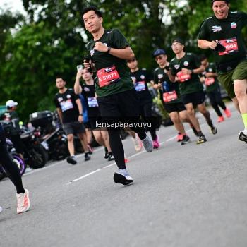 Runner Photo 4132683