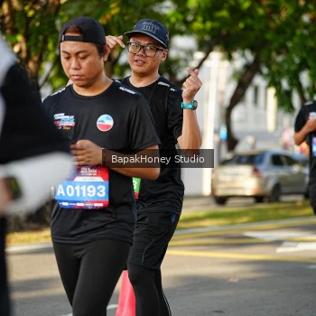 Runner Photo 4132699