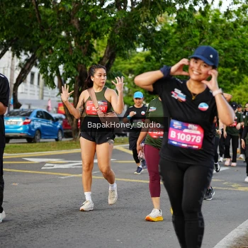 Runner Photo 4132819