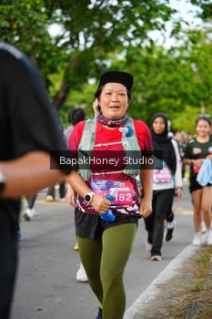 Runner Photo 4132901