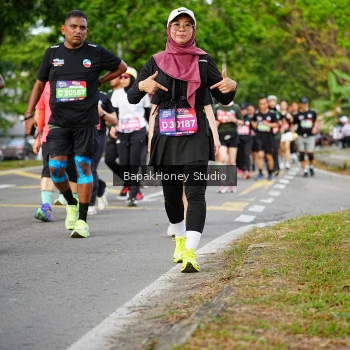 Runner Photo 4132941