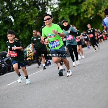 Runner Photo 4132960