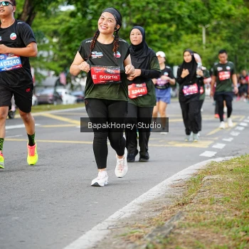 Runner Photo 4133017