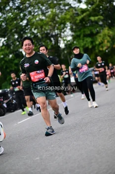Runner Photo 4133021