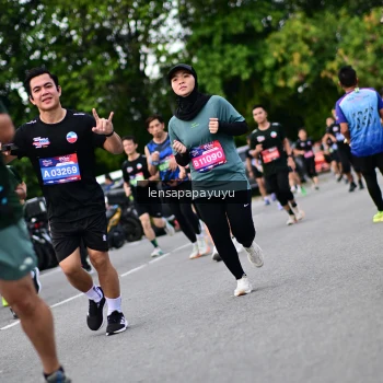 Runner Photo 4133064