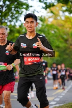 Runner Photo 4133139