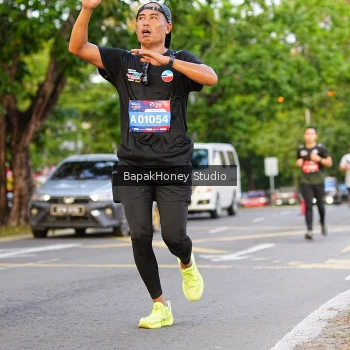 Runner Photo 4133174