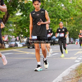 Runner Photo 4133178