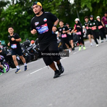 Runner Photo 4133272