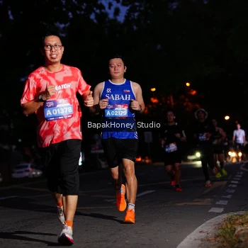 Runner Photo 4133305
