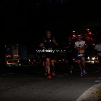 Runner Photo 4133318