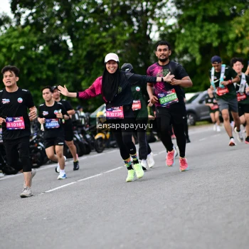 Runner Photo 4133320