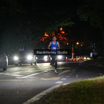 Runner Photo 4133350