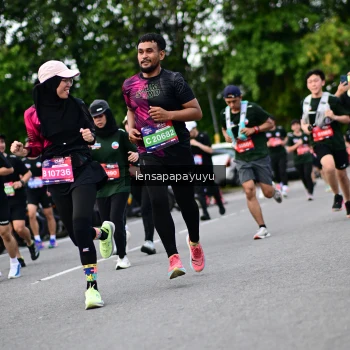 Runner Photo 4133404