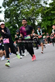Runner Photo 4133412