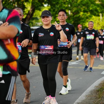 Runner Photo 4133516