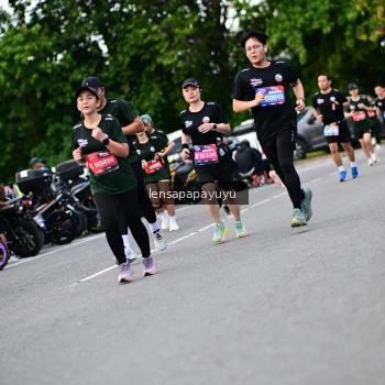 Runner Photo 4133526