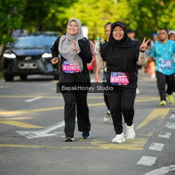 Runner Photo 4133535
