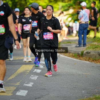 Runner Photo 4133559
