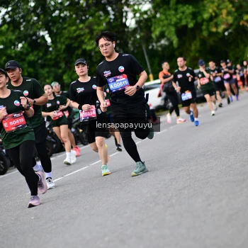 Runner Photo 4133560