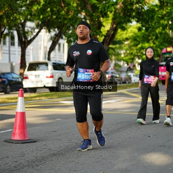 Runner Photo 4133572