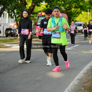 Runner Photo 4133583