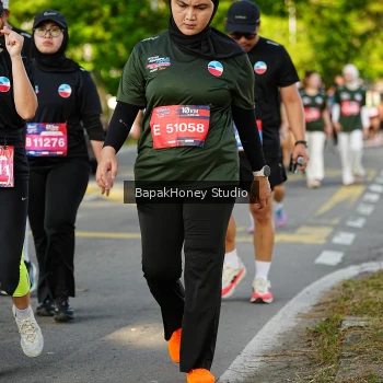 Runner Photo 4133598