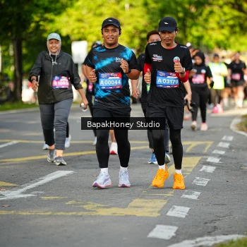 Runner Photo 4133644
