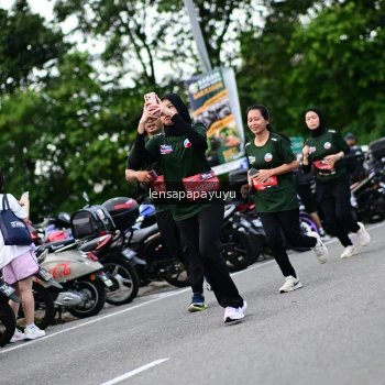 Runner Photo 4133663