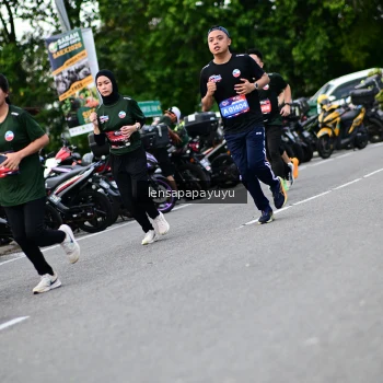 Runner Photo 4133699