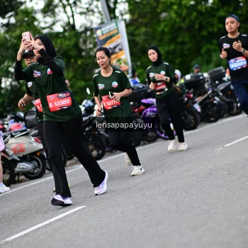Runner Photo 4133706