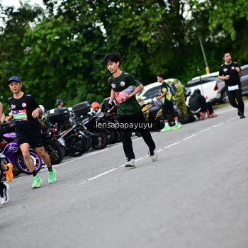 Runner Photo 4133740