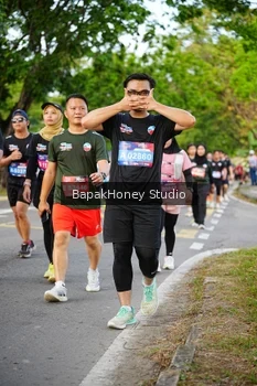 Runner Photo 4133822