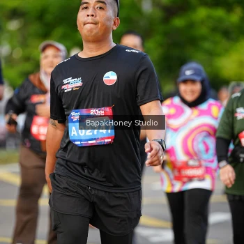 Runner Photo 4133827