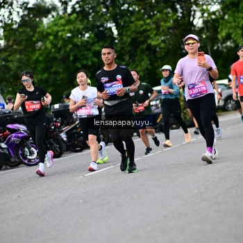 Runner Photo 4133844