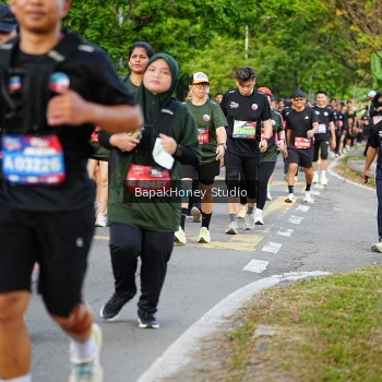 Runner Photo 4133847
