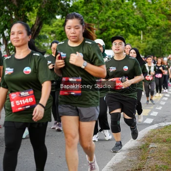 Runner Photo 4133851