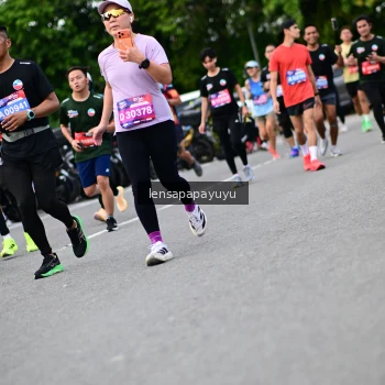 Runner Photo 4133866