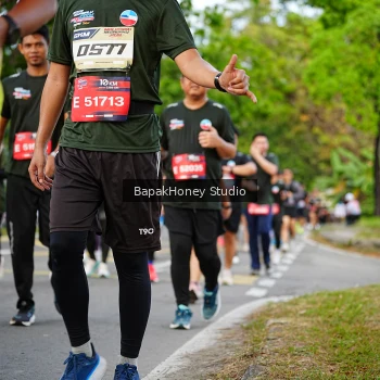 Runner Photo 4133878