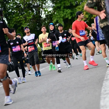 Runner Photo 4133891