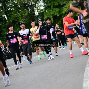 Runner Photo 4133893