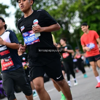 Runner Photo 4133903