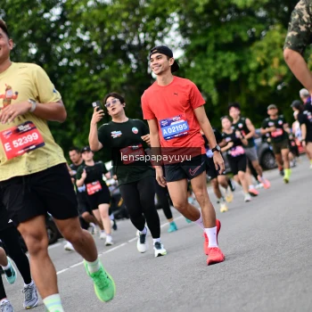 Runner Photo 4133905