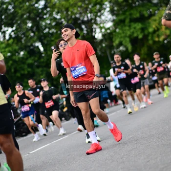 Runner Photo 4133908