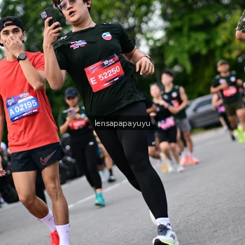 Runner Photo 4133915