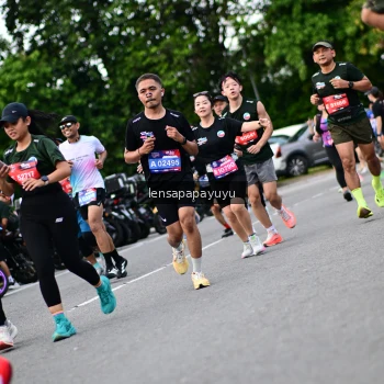 Runner Photo 4133916