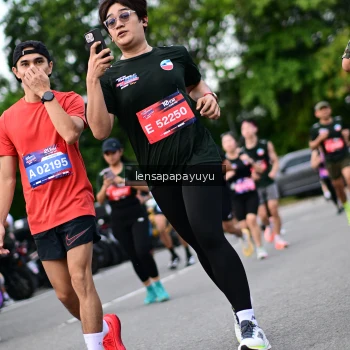 Runner Photo 4133919