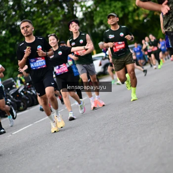Runner Photo 4133925