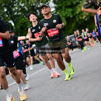 Runner Photo 4133926