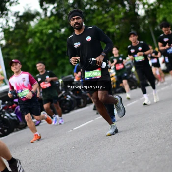 Runner Photo 4133964